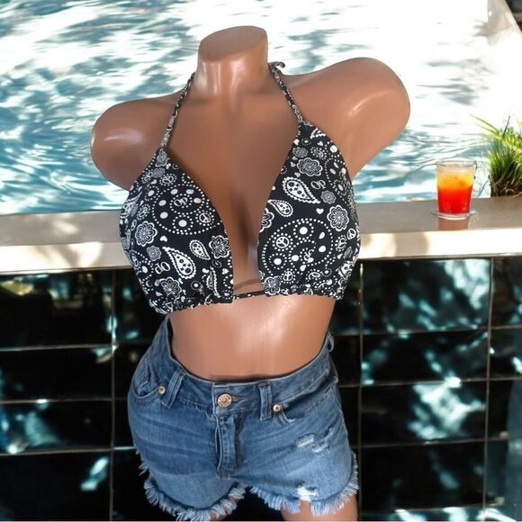 OP Swimwear l Slide Triangle Bikini Top l Black w /White Paisley Design l XL EUC - Picture 9 of 9